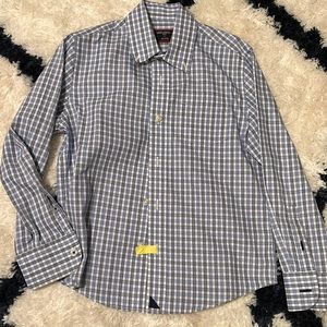 Boys UN TUCK IT shirt 6/7